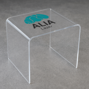 میز عسلی پلکسی شیشه‌ای